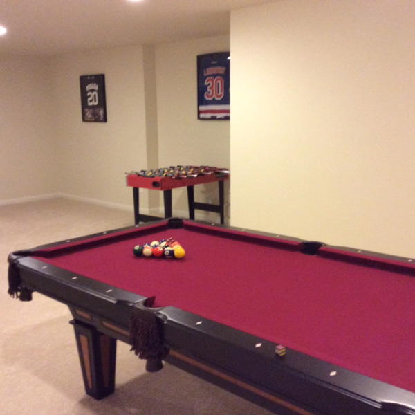 7 Foot Reno Billiards Table